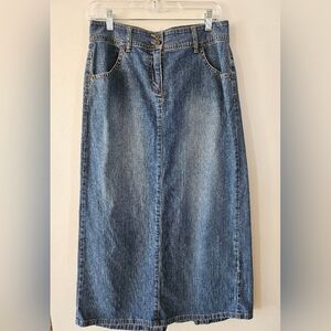 Newish Christopher Banks Blue Stretch Denim Skirt With Back Ruffle Size 6